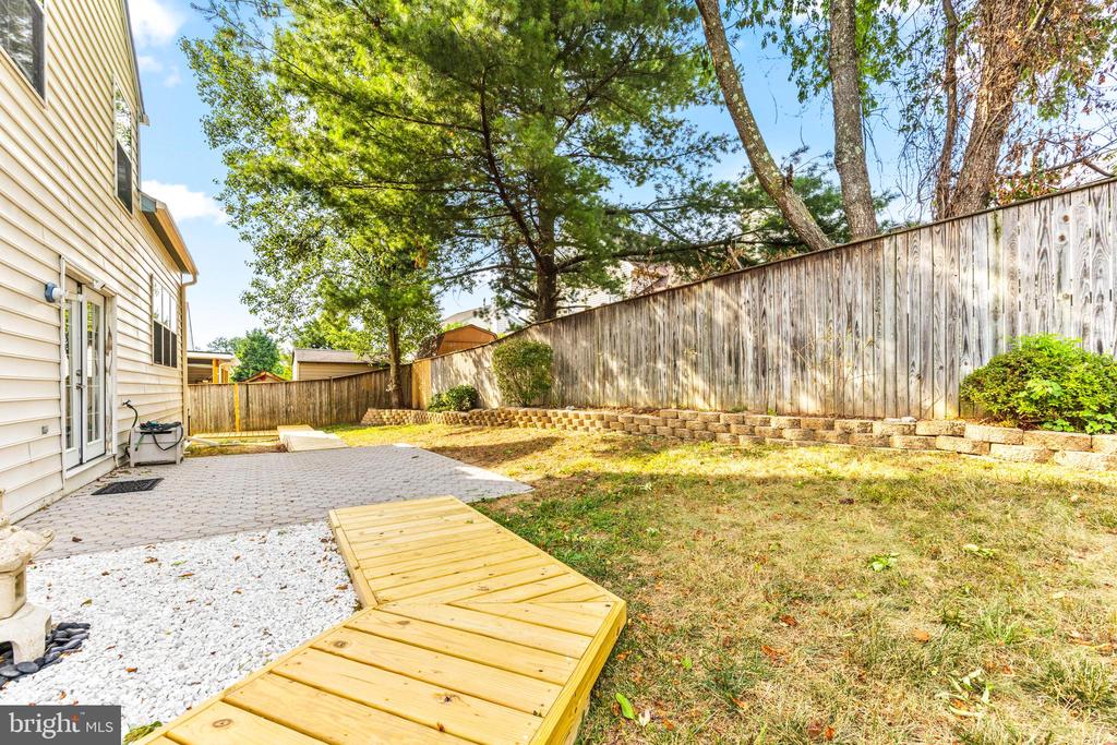 7636 SEANS TERRACE