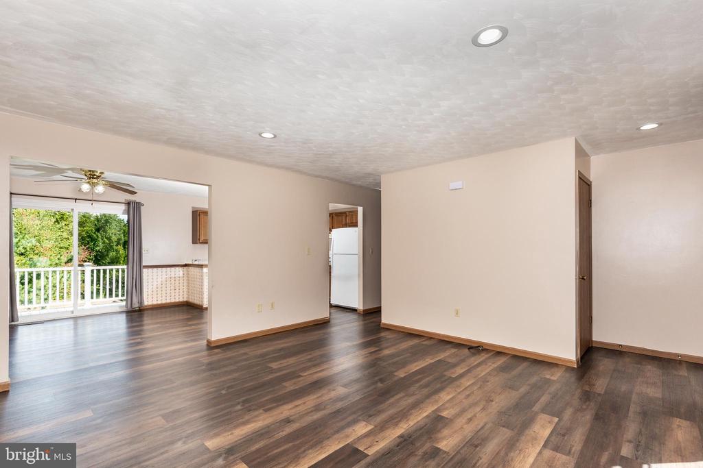 30 ALLEN DRIVE