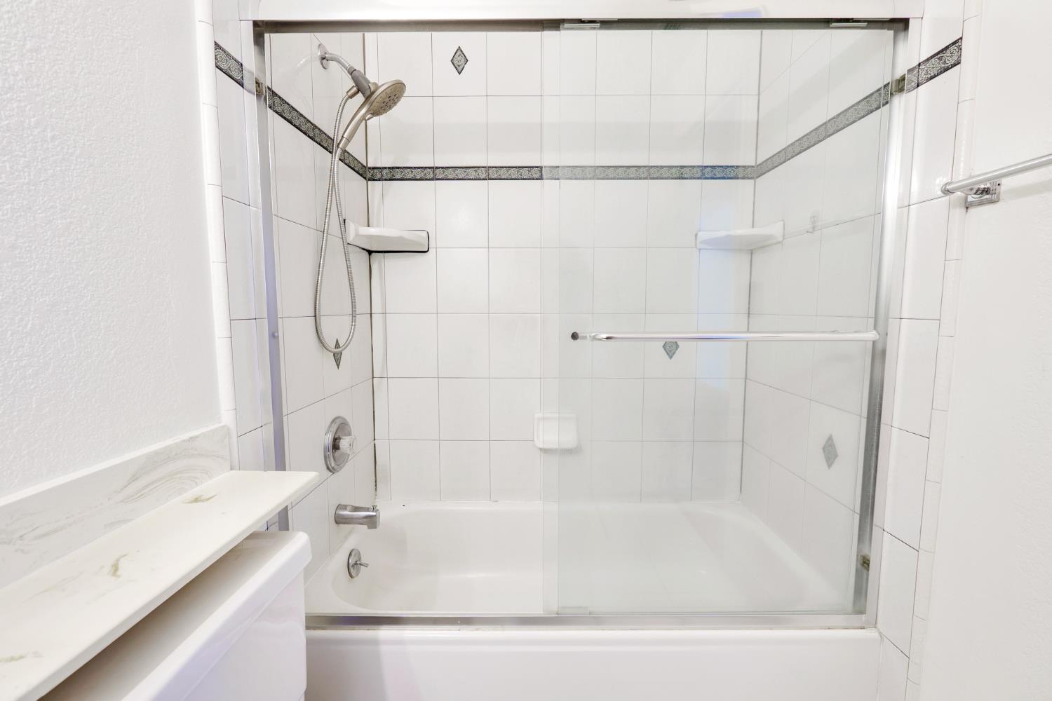 8467 Country Greens Court