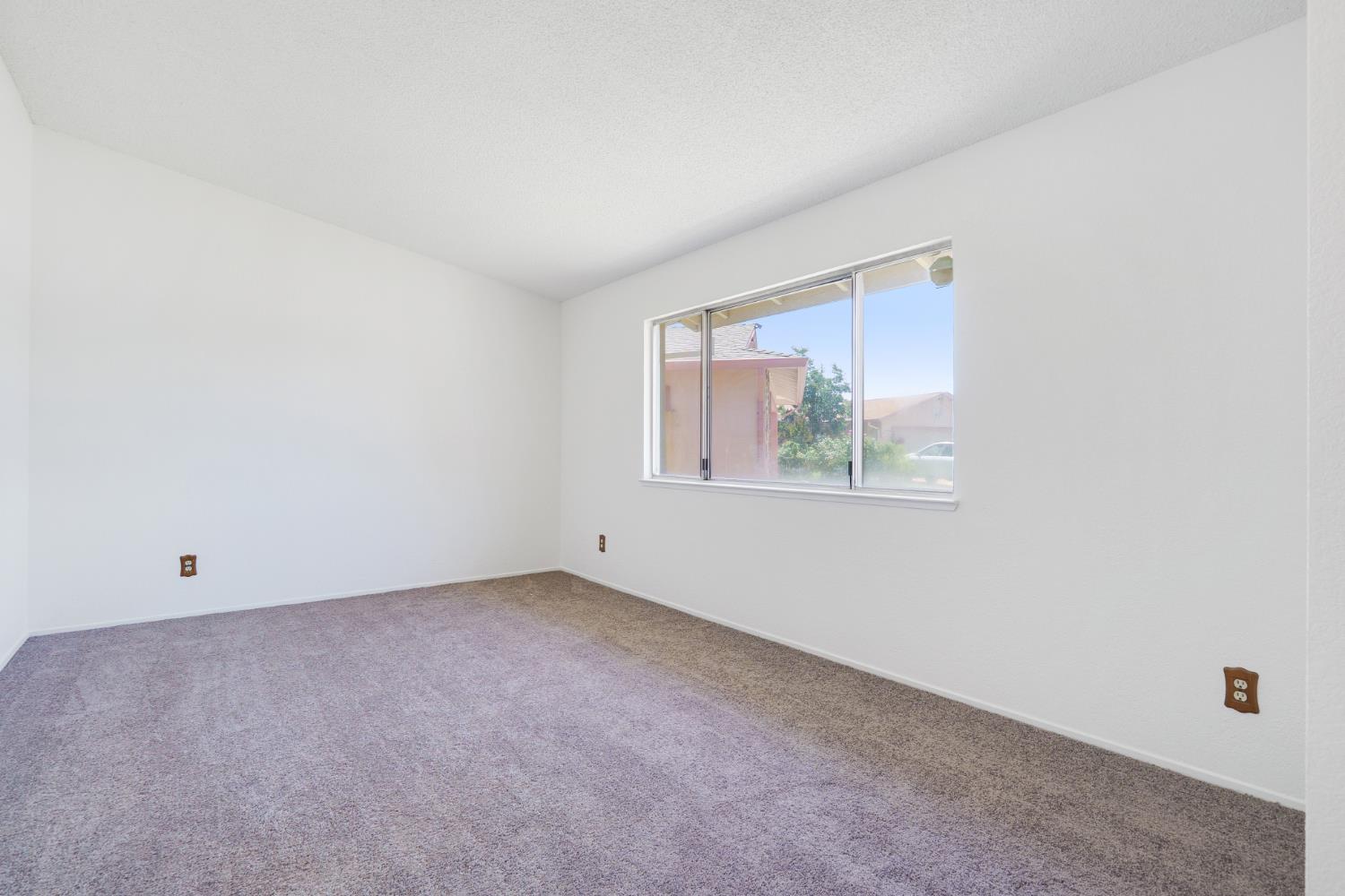 8467 Country Greens Court