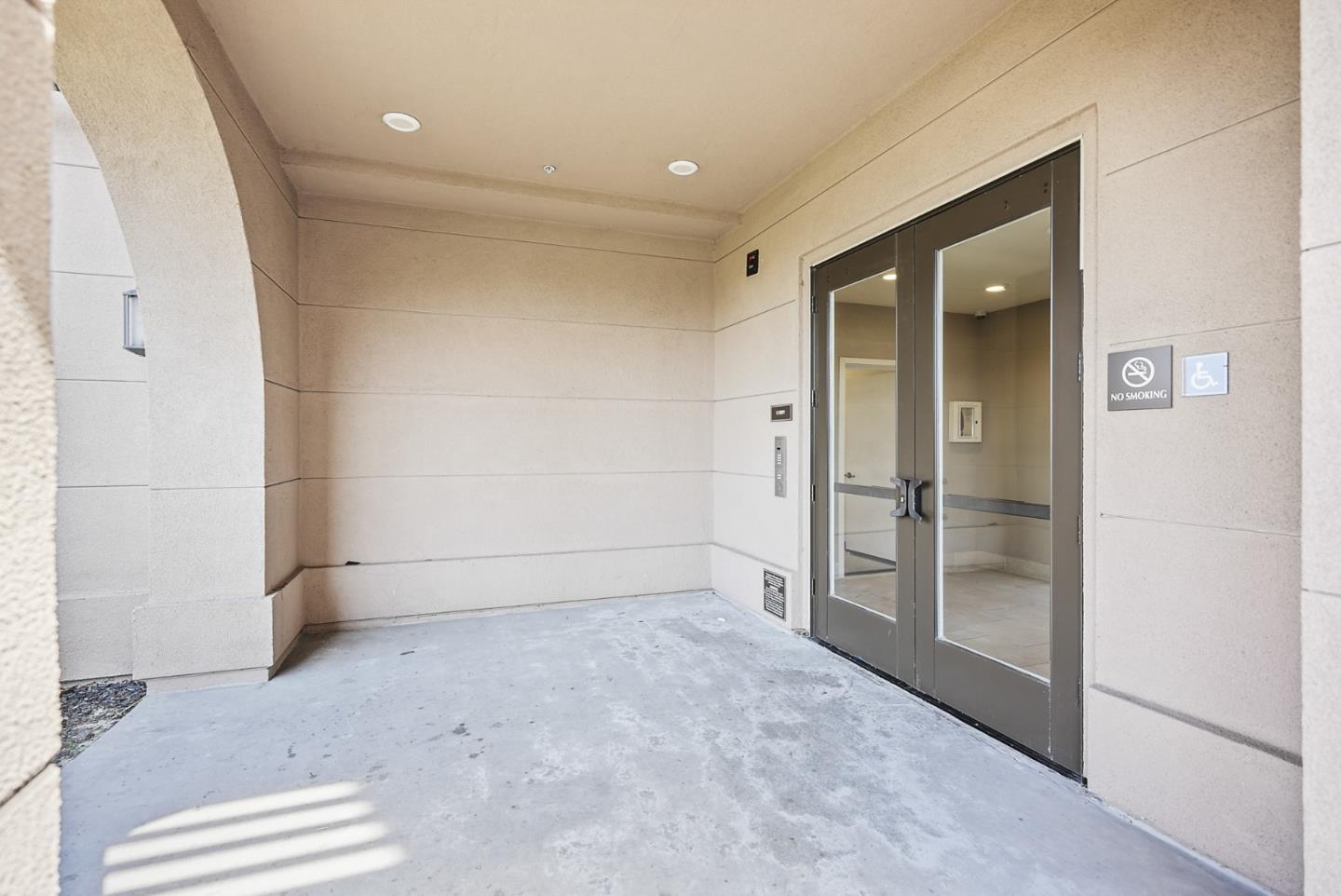 1069 Bigleaf Place Unit: 303