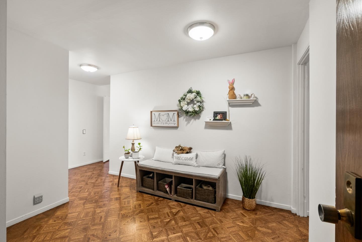 50 Mounds RD 106