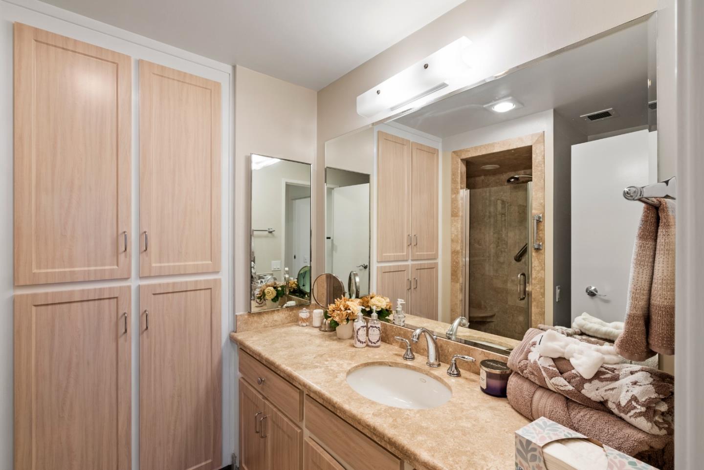 50 Mounds RD 106