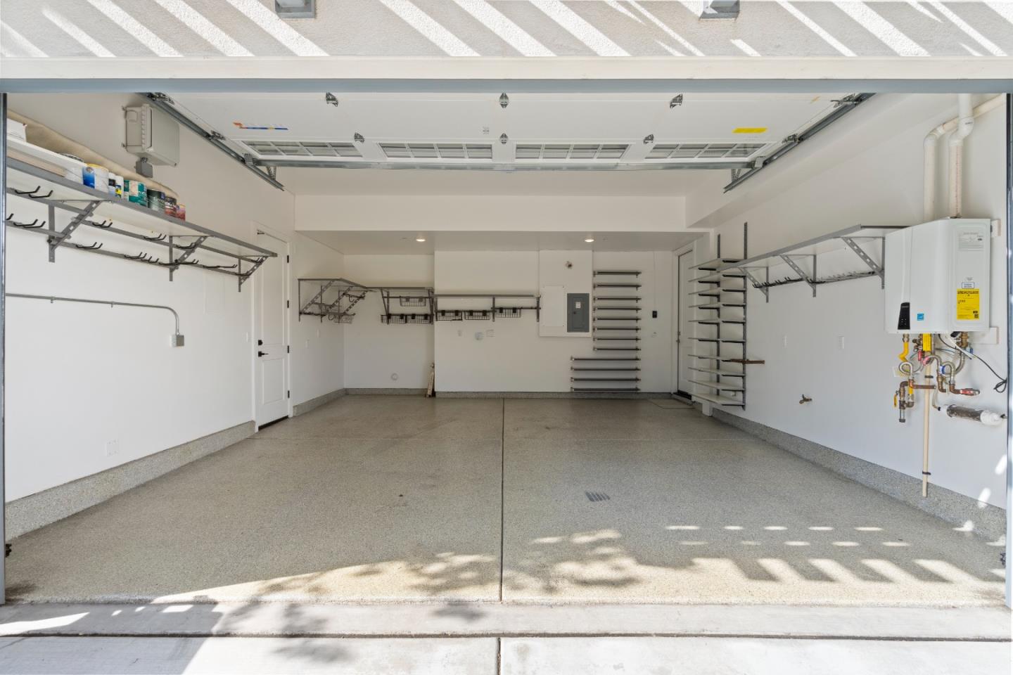 3112 Contreras DR