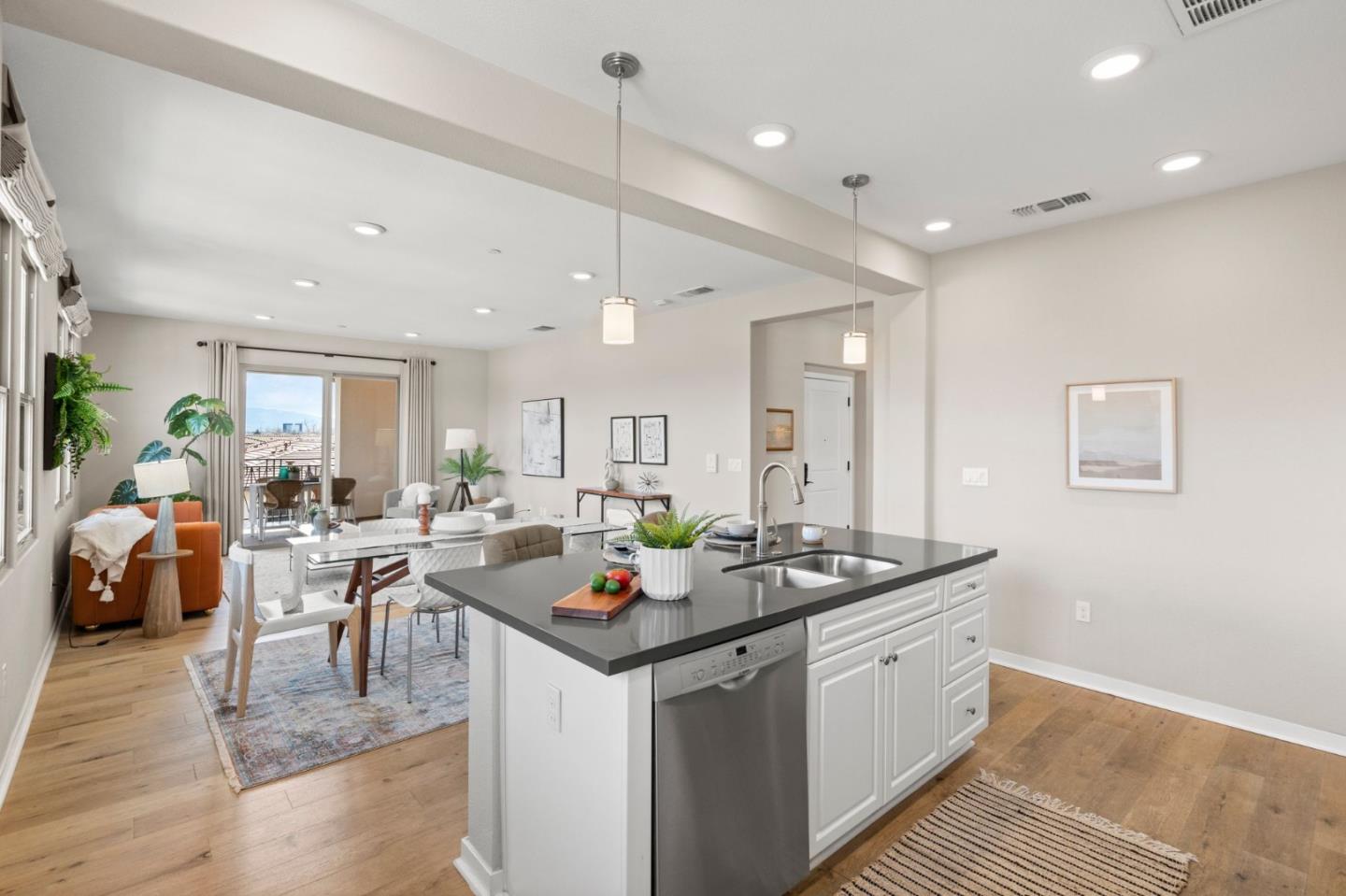 1068 Bigleaf PL 401