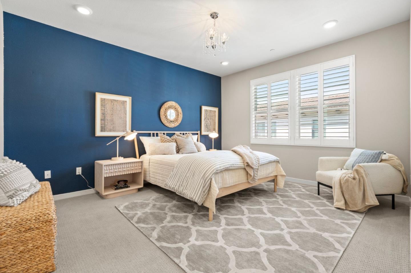 1068 Bigleaf PL 401