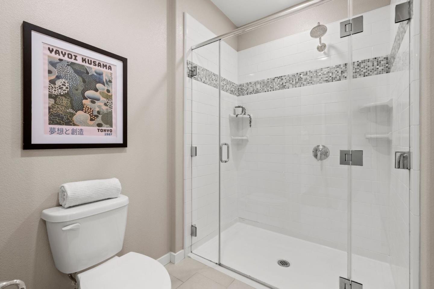 1068 Bigleaf PL 401