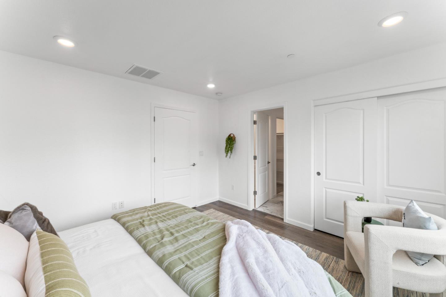 24516 Autumn Mist Way