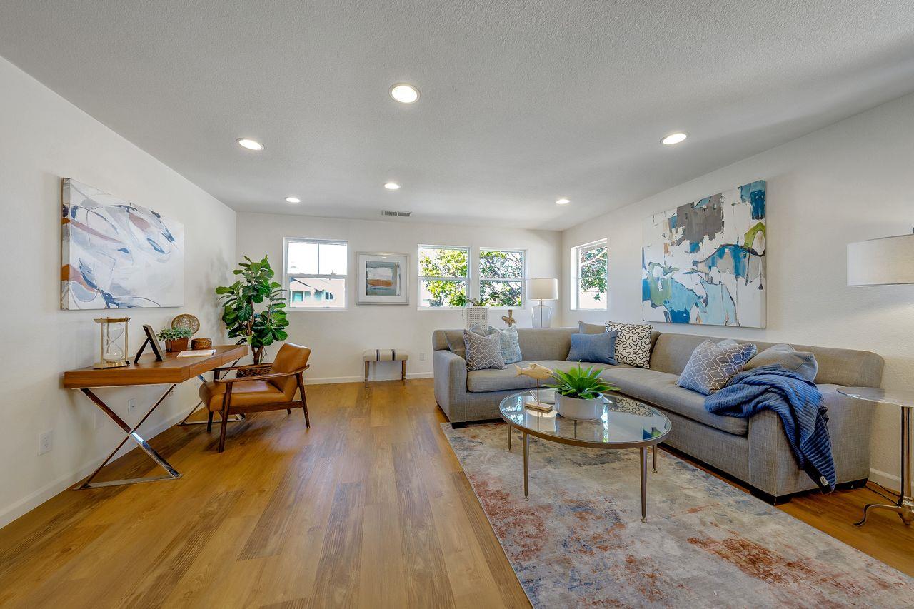 604 Seabrook Lane