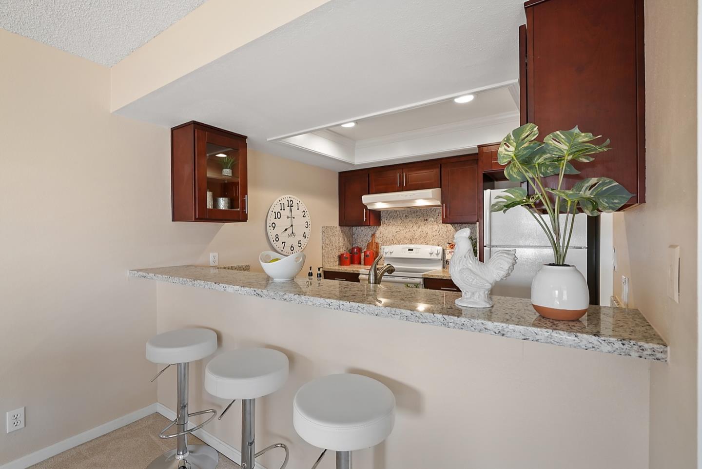 490 Mariners Island Boulevard #319