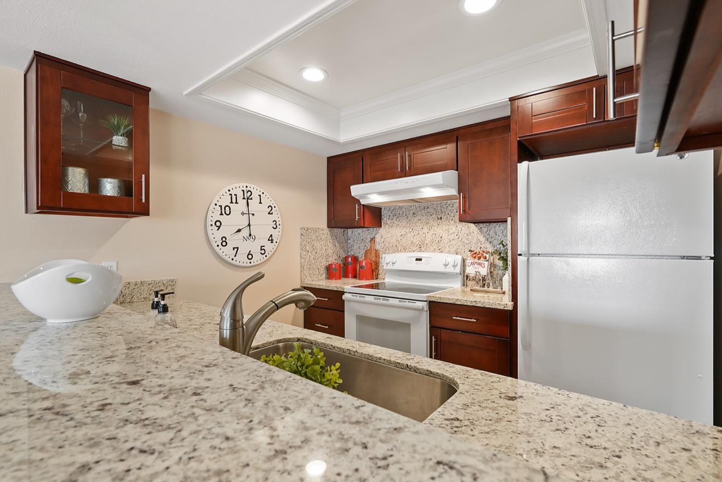 490 Mariners Island Boulevard #319