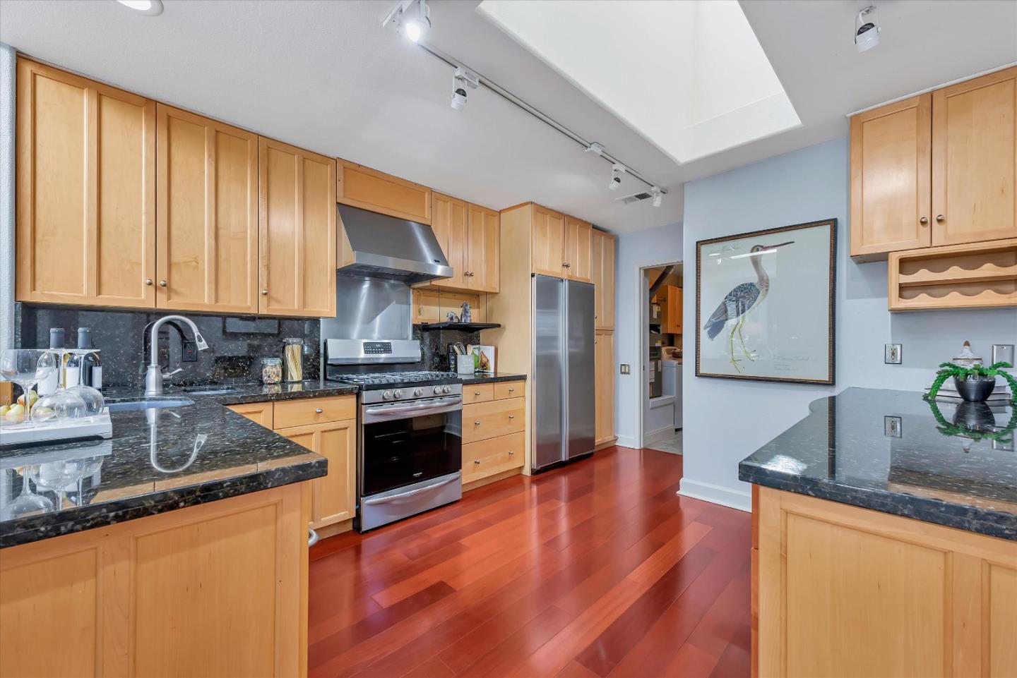 858 Lakeshore Drive