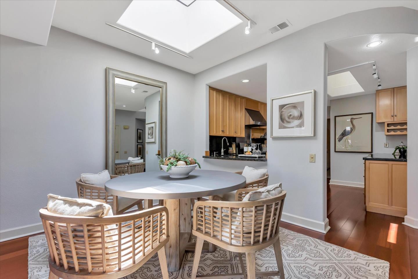 858 Lakeshore Drive