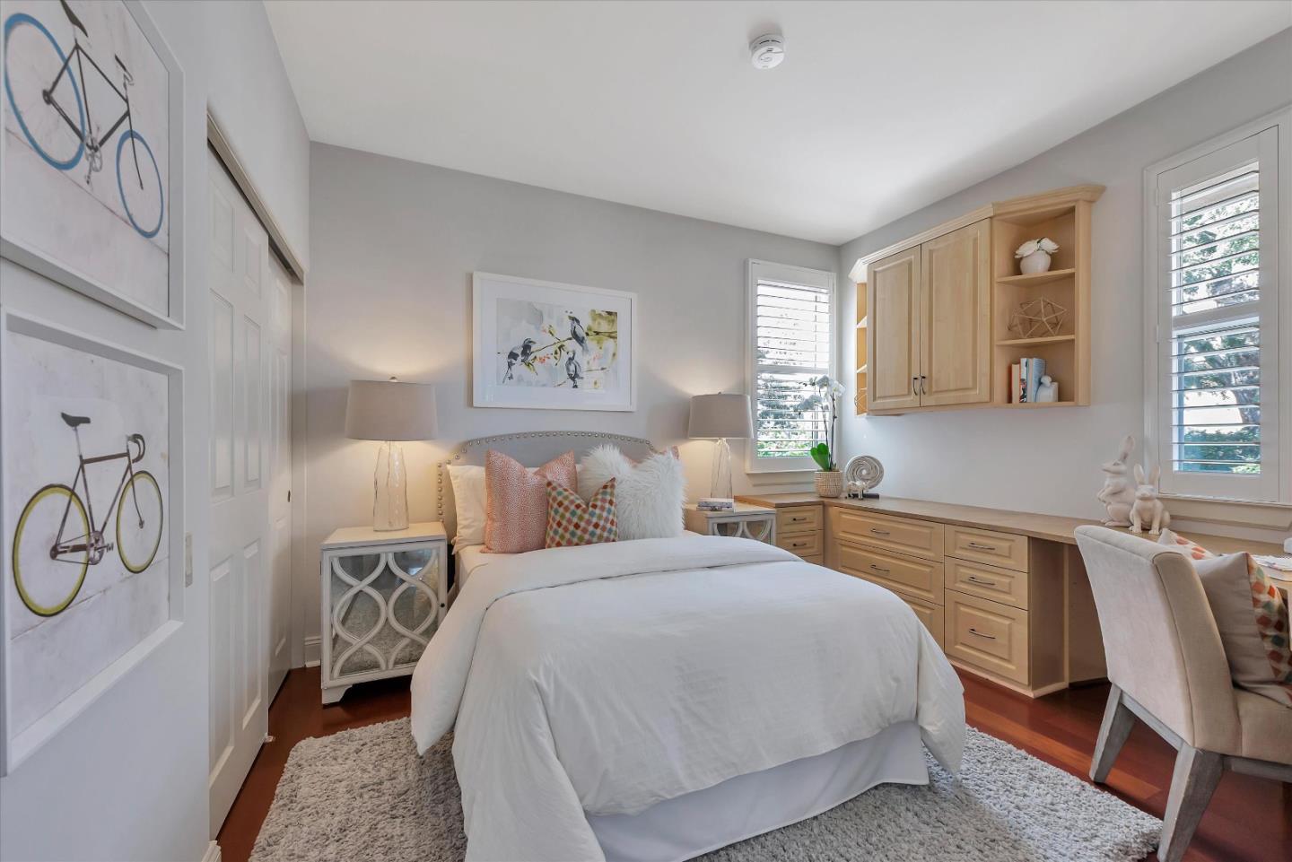 858 Lakeshore Drive