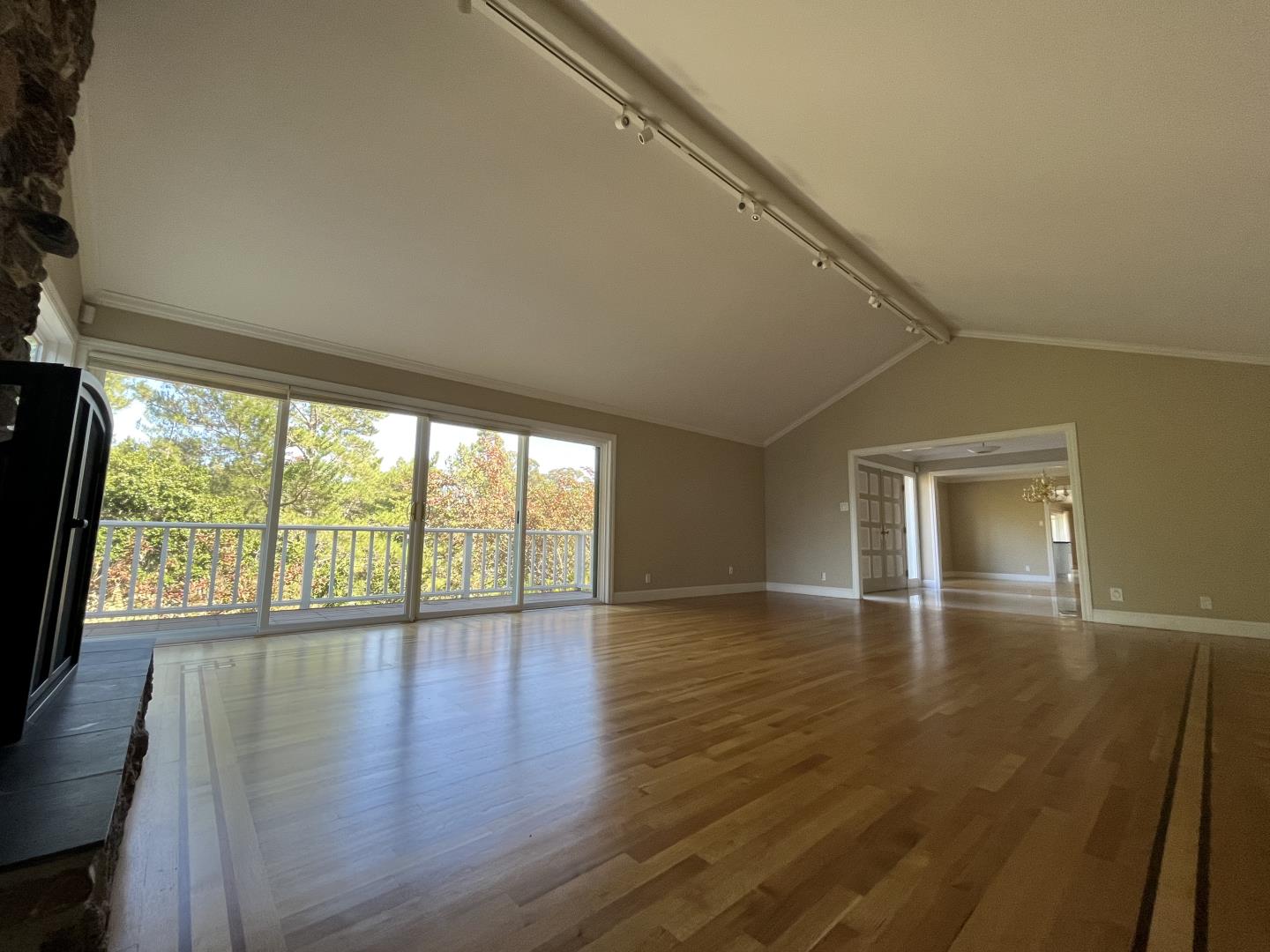 50 W Avondale Road