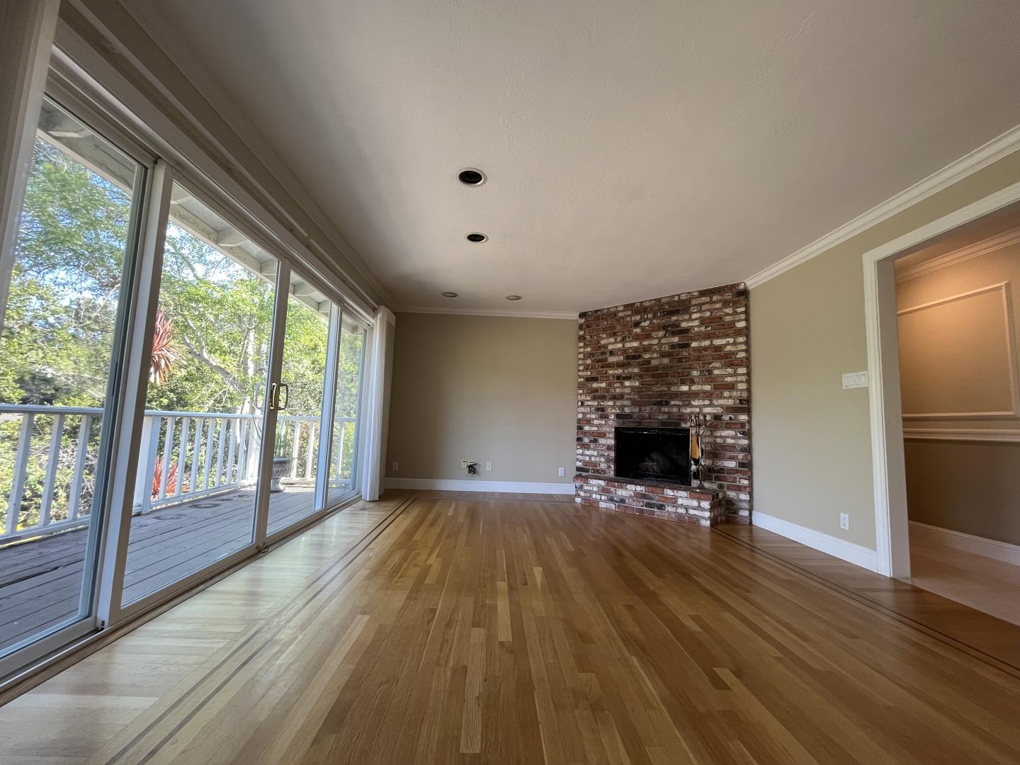 50 W Avondale Road
