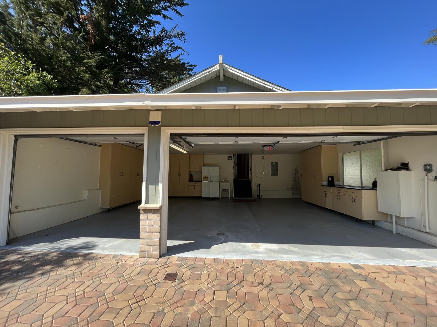 50 W Avondale Road