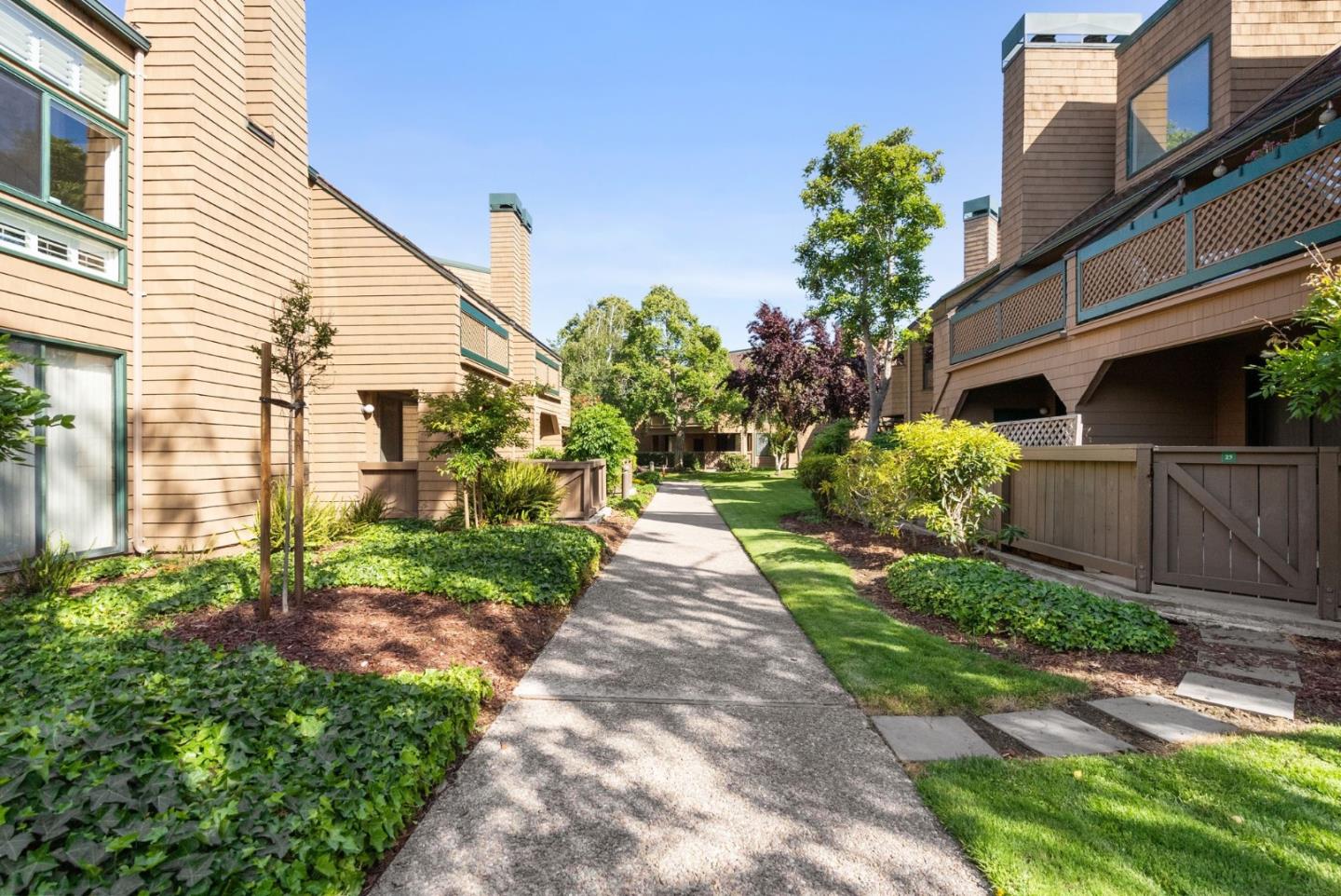 36 Cove Lane