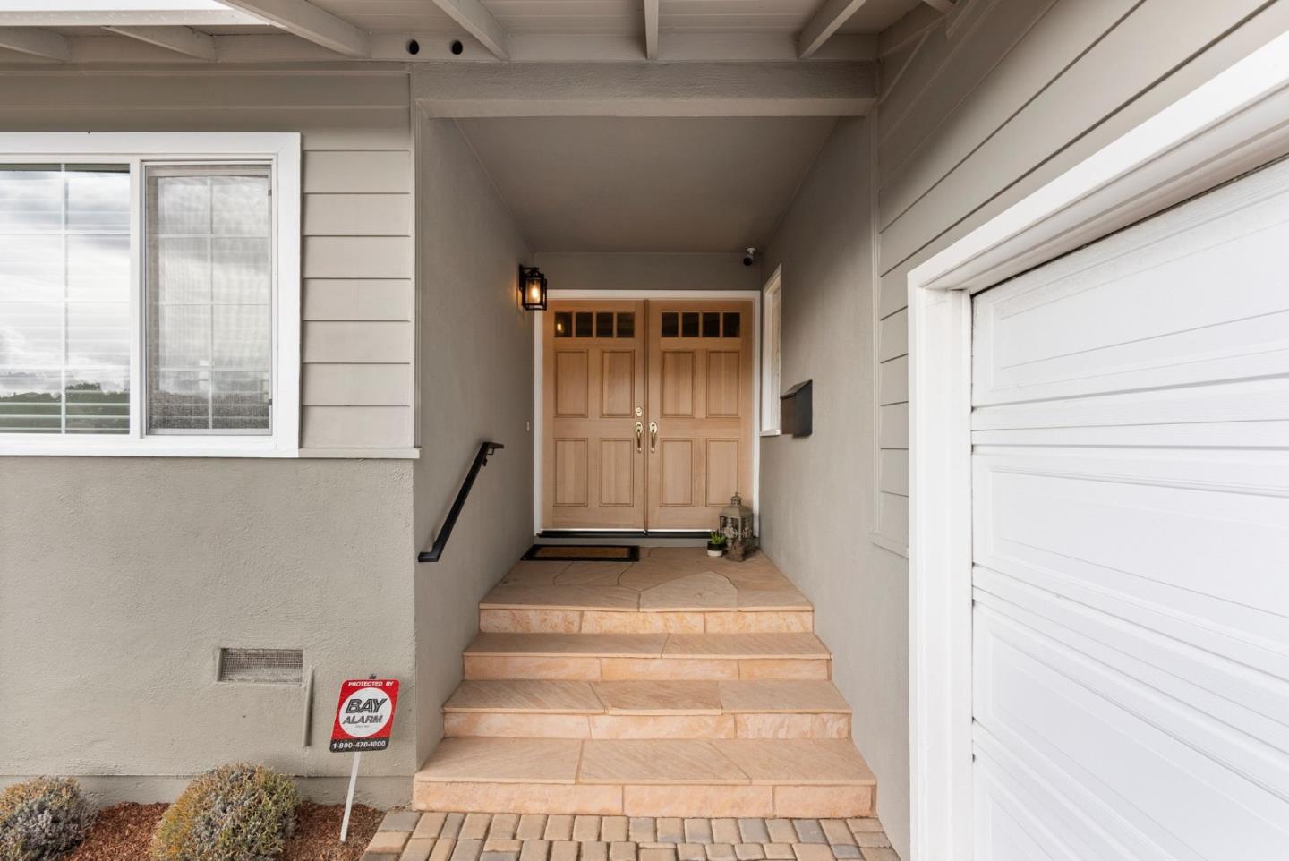 3 Dionne Court
