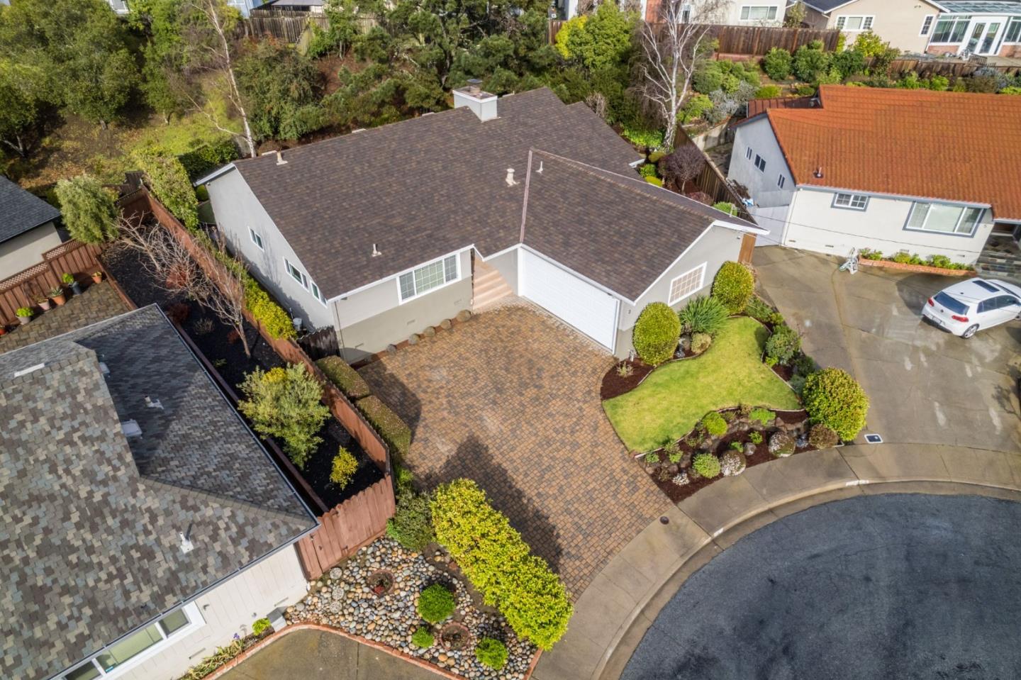 3 Dionne Court