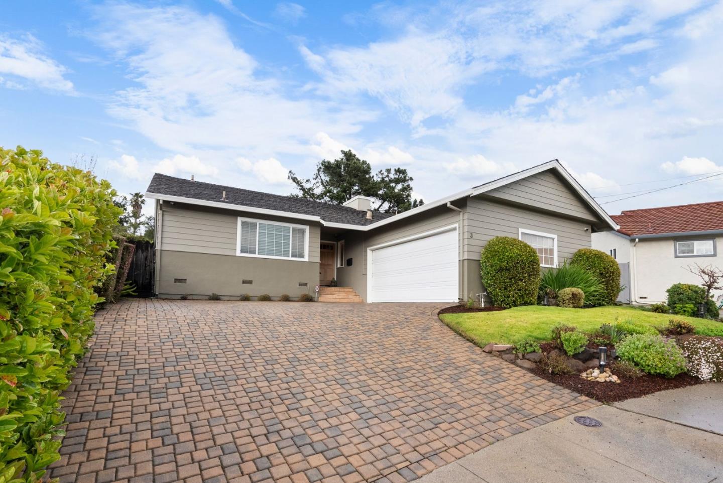 3 Dionne Court