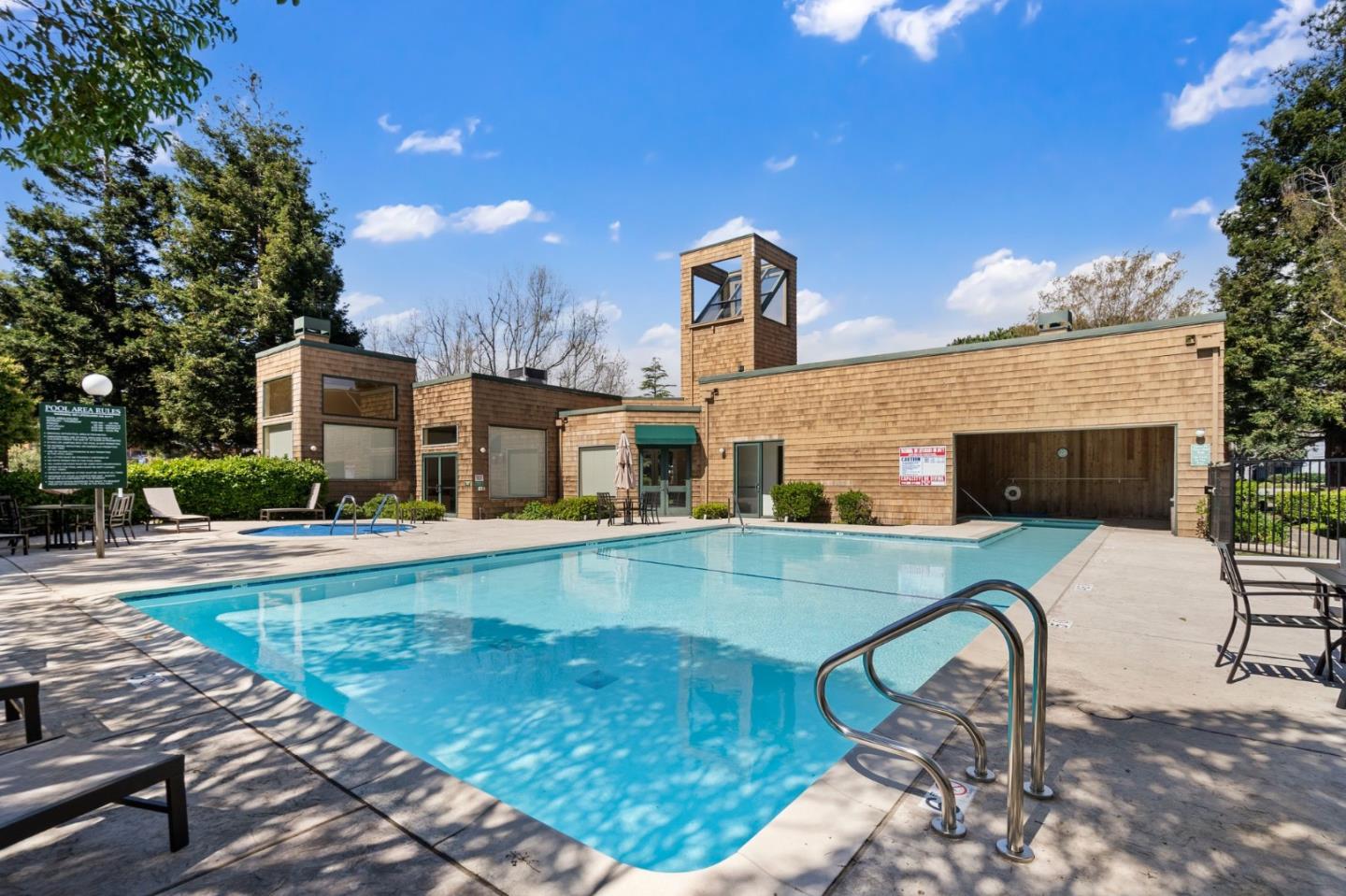 35 Cove Lane