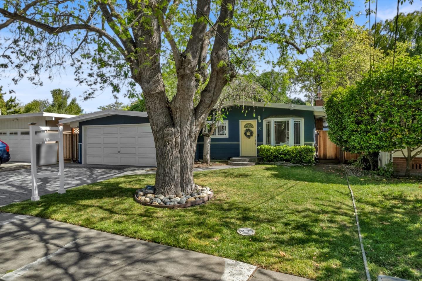32 Lorelei Lane