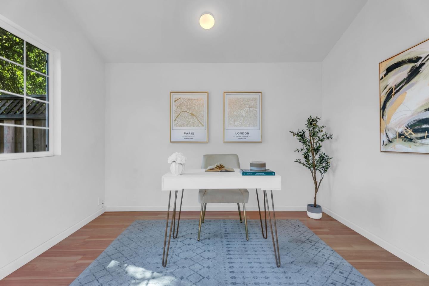 32 Lorelei Lane