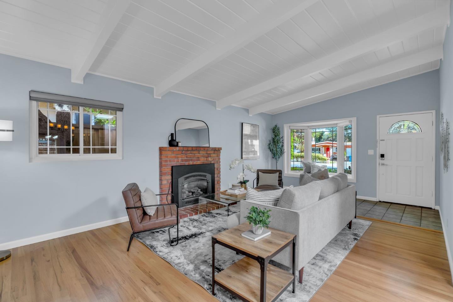 32 Lorelei Lane
