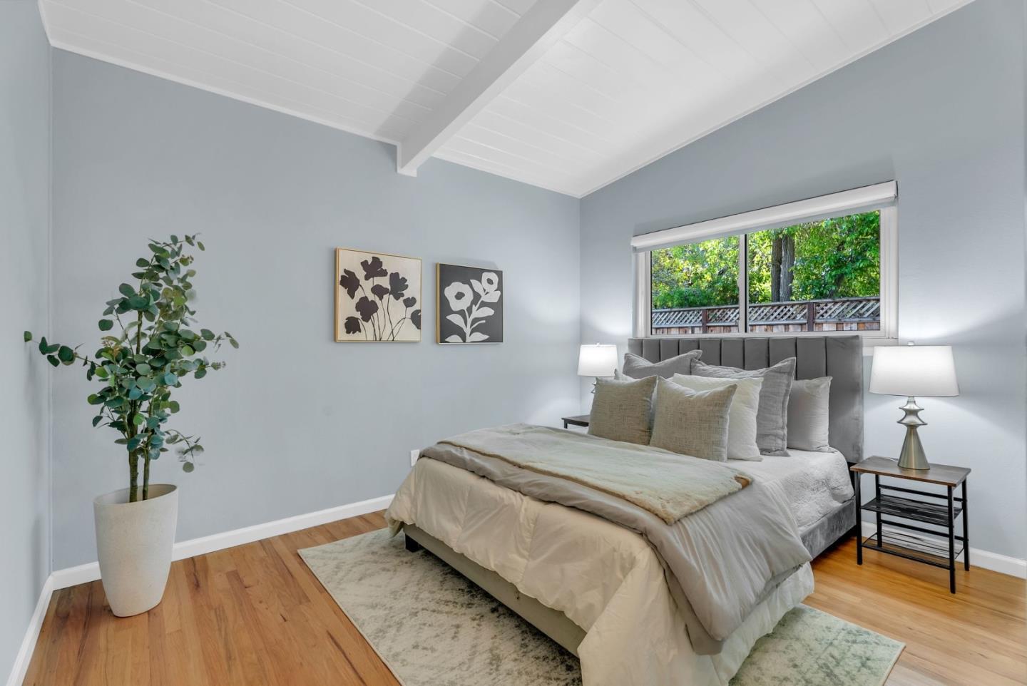 32 Lorelei Lane