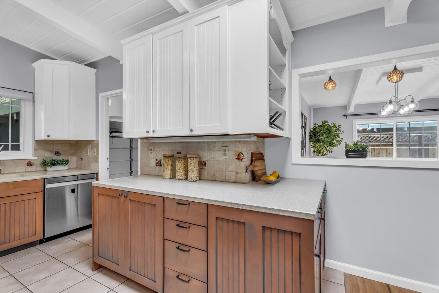 32 Lorelei Lane