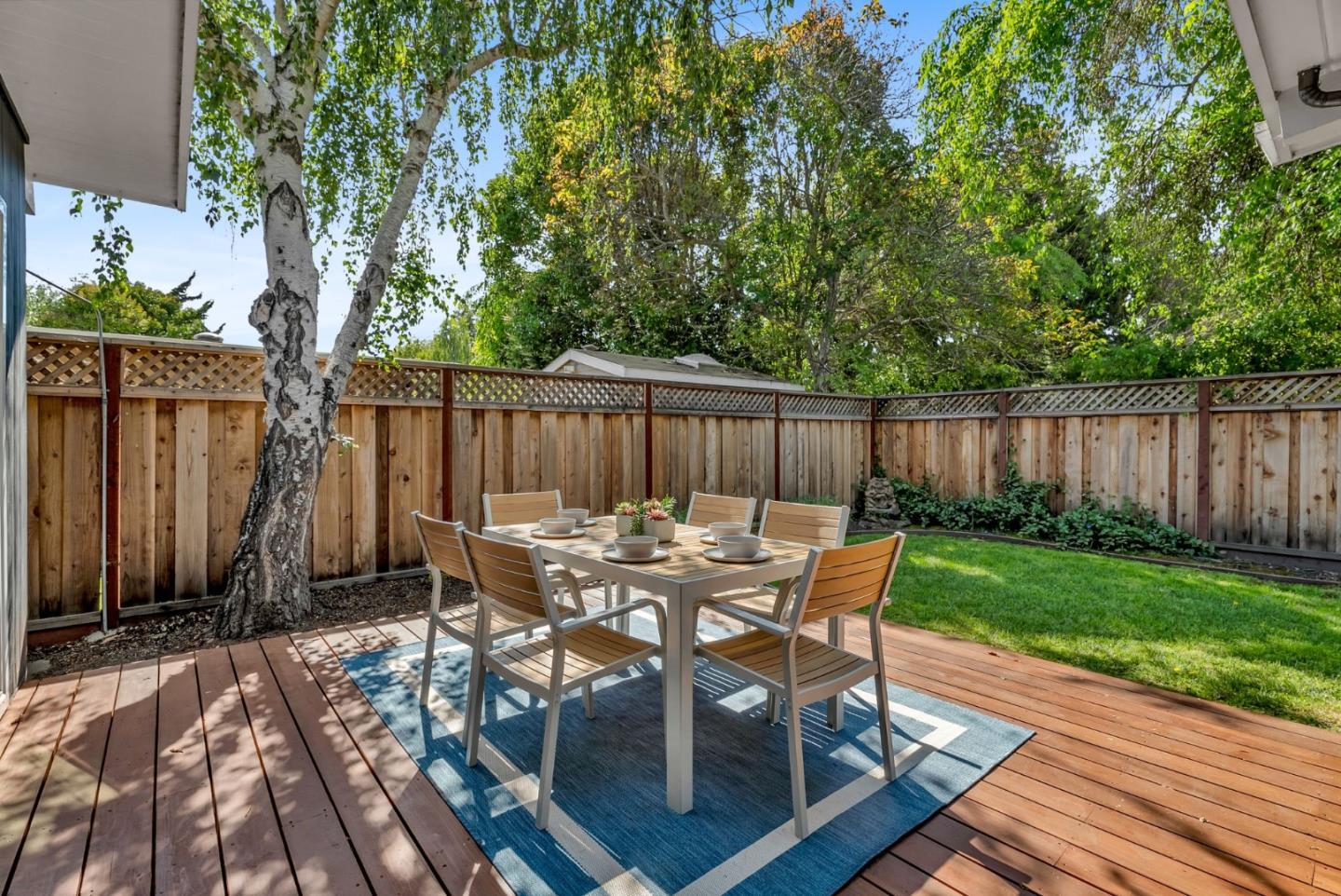 32 Lorelei Lane