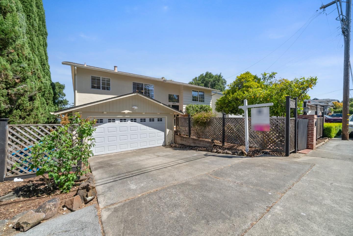 1938 Bayview Avenue