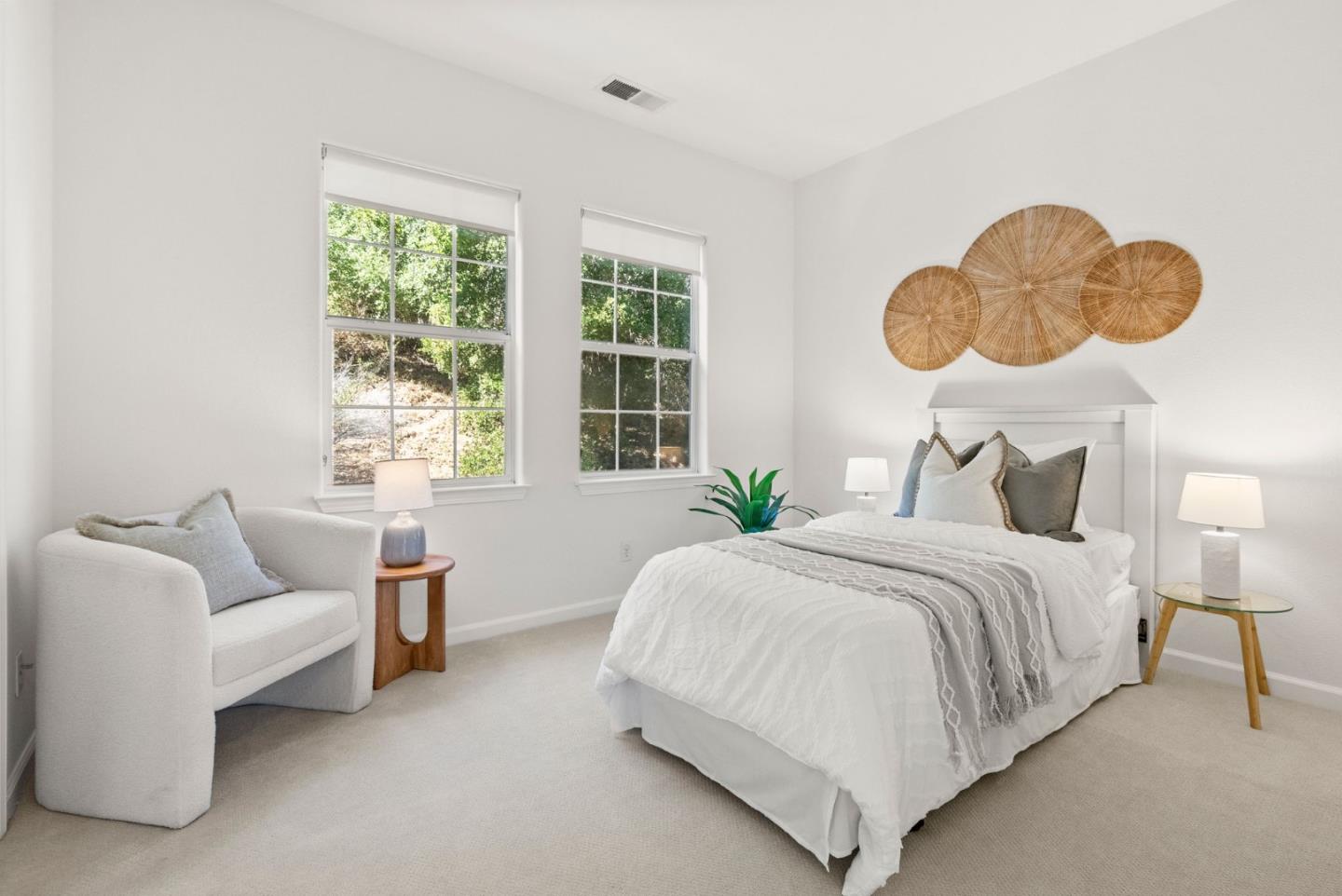 20 Arroyo View Circle