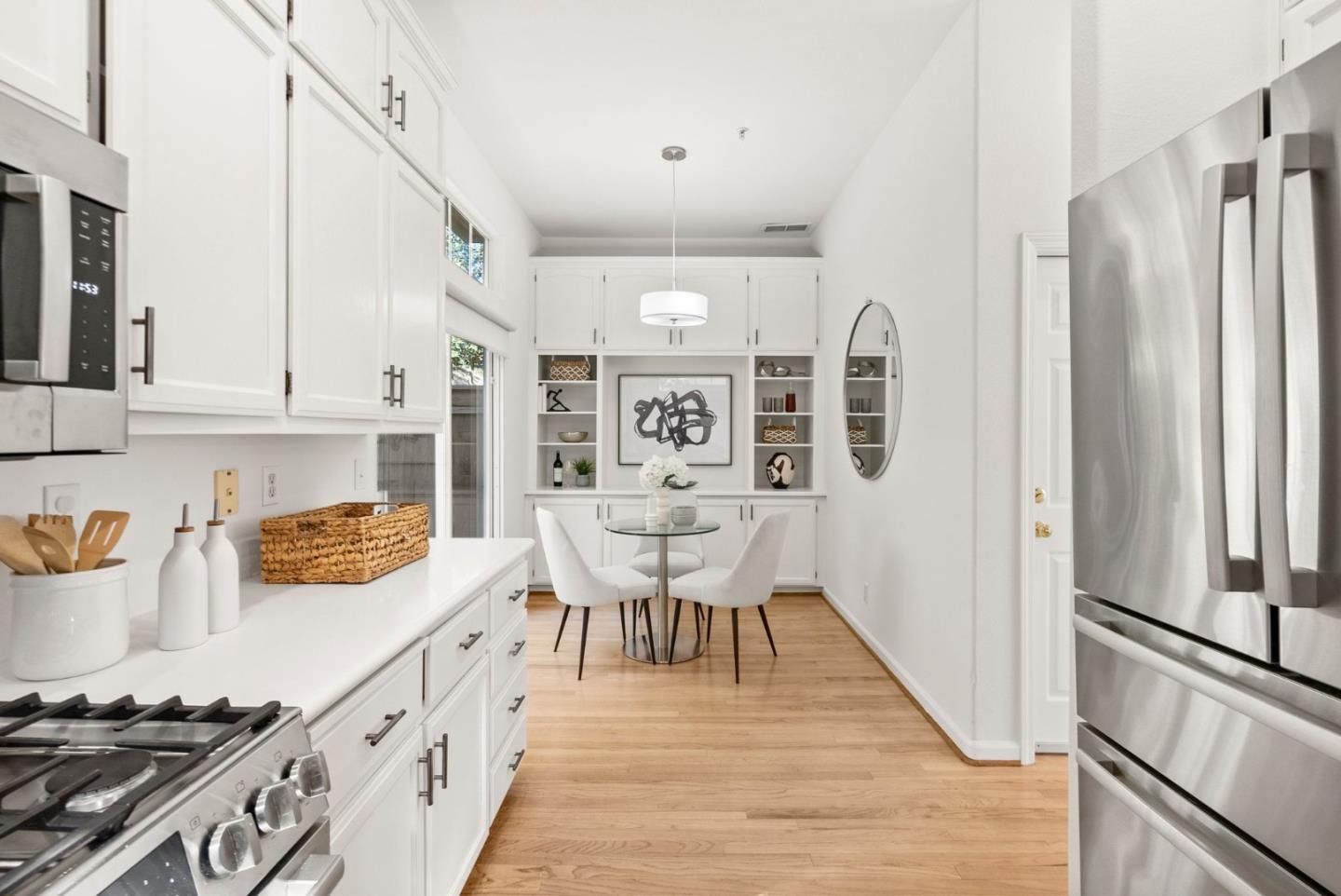 20 Arroyo View Circle