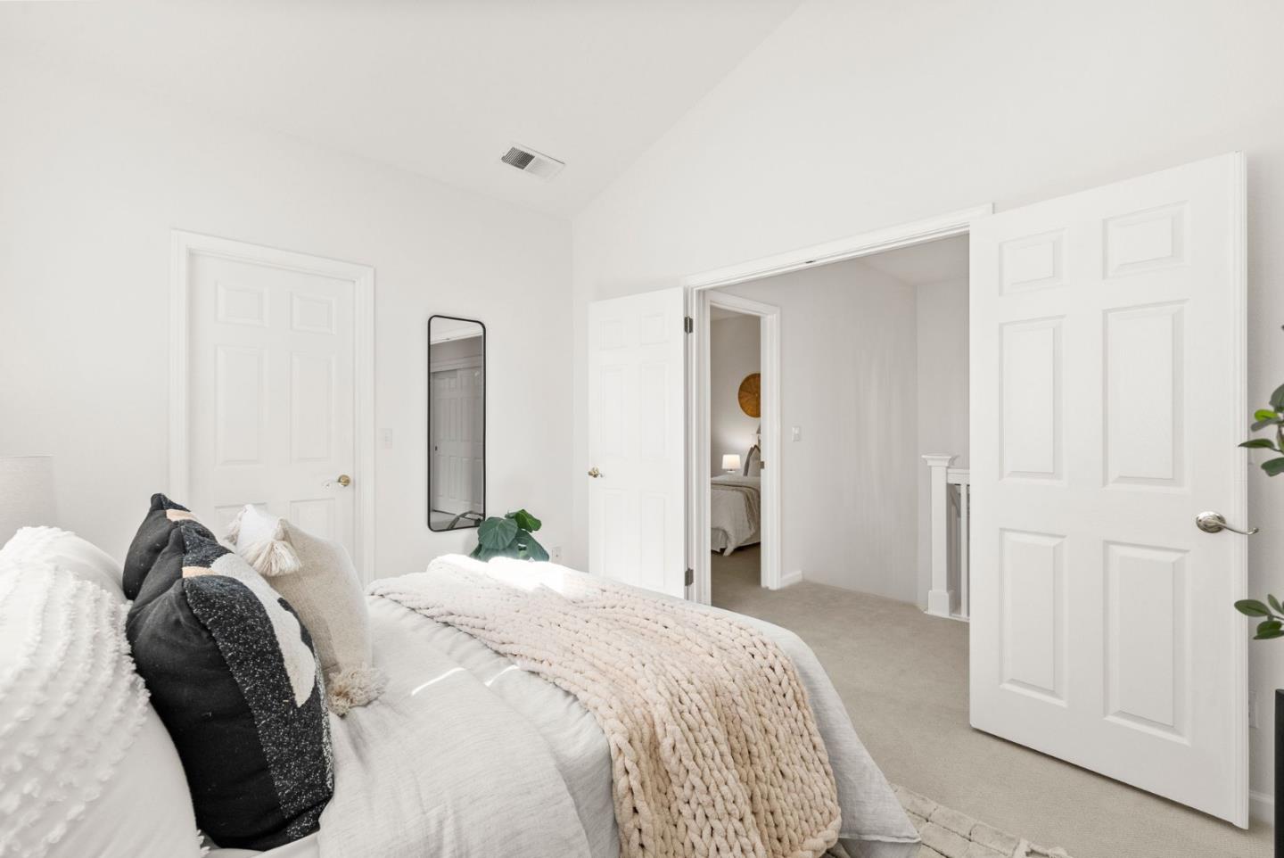 20 Arroyo View Circle