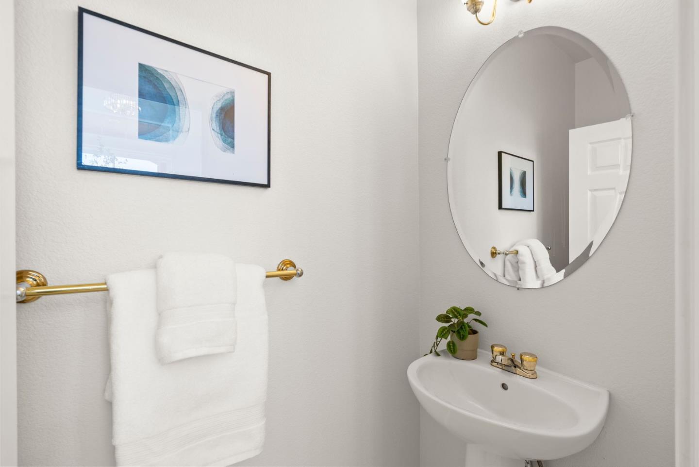 20 Arroyo View Circle