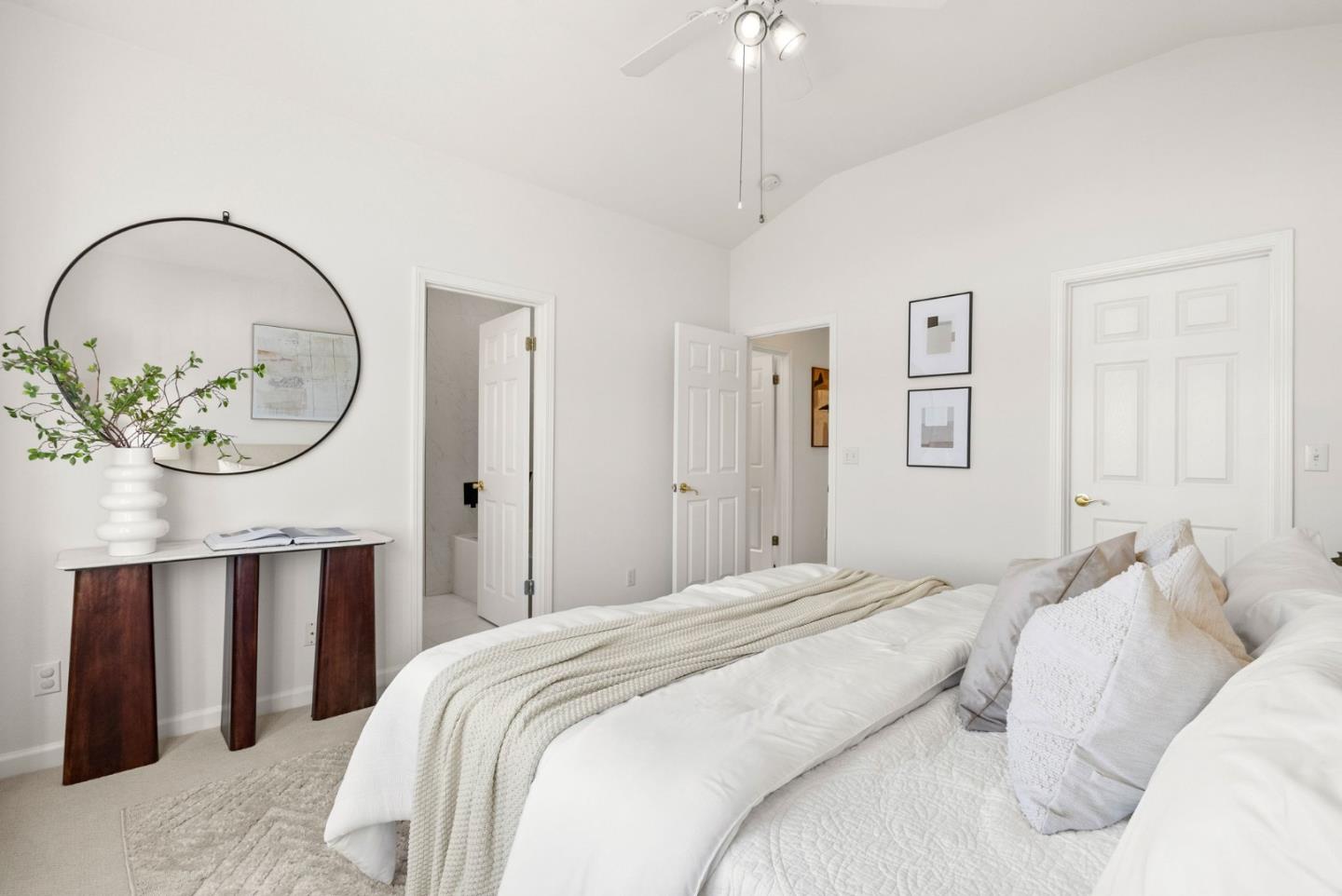 20 Arroyo View Circle