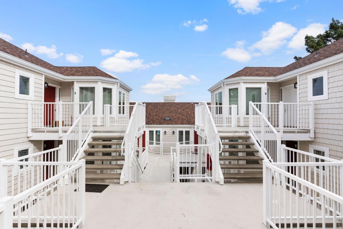 580 Pointe Pacific DR 3