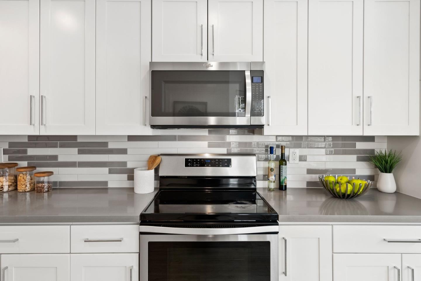 580 Pointe Pacific DR 3