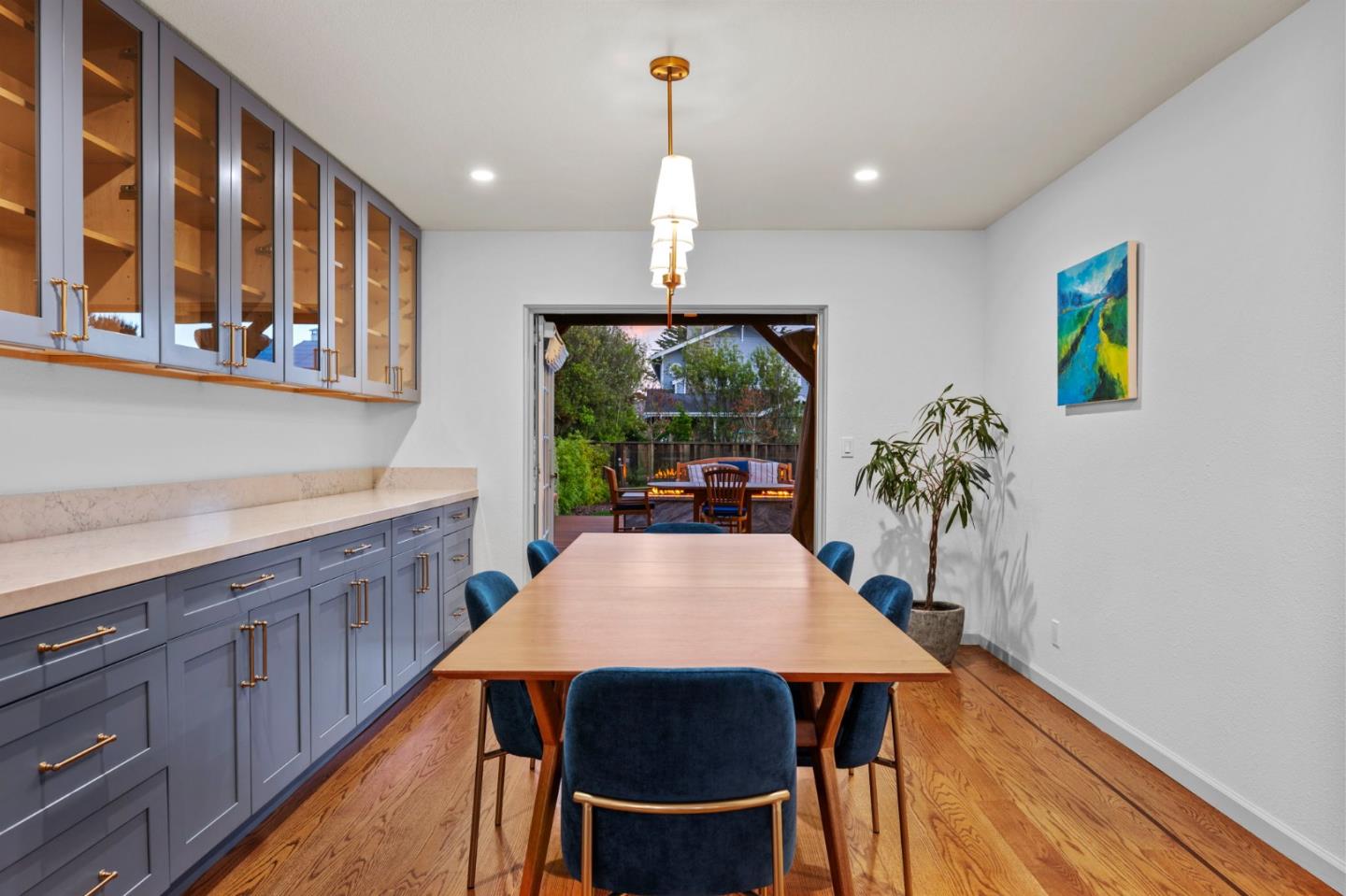 170 Miramontes Avenue