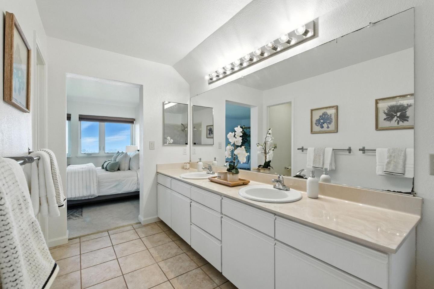 580 Pointe Pacific Drive 6