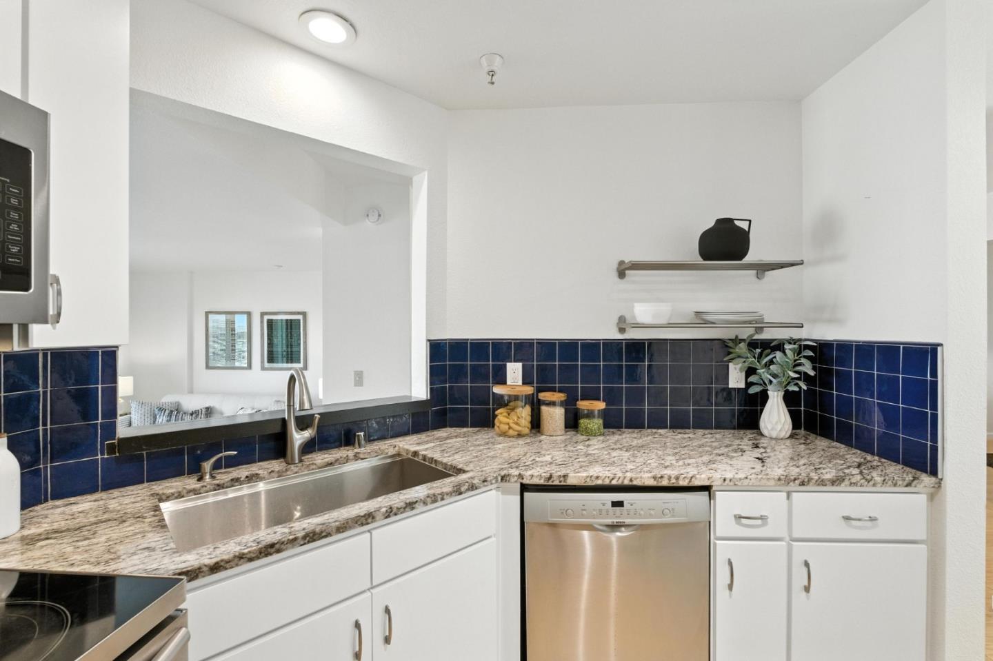 580 Pointe Pacific Drive 6