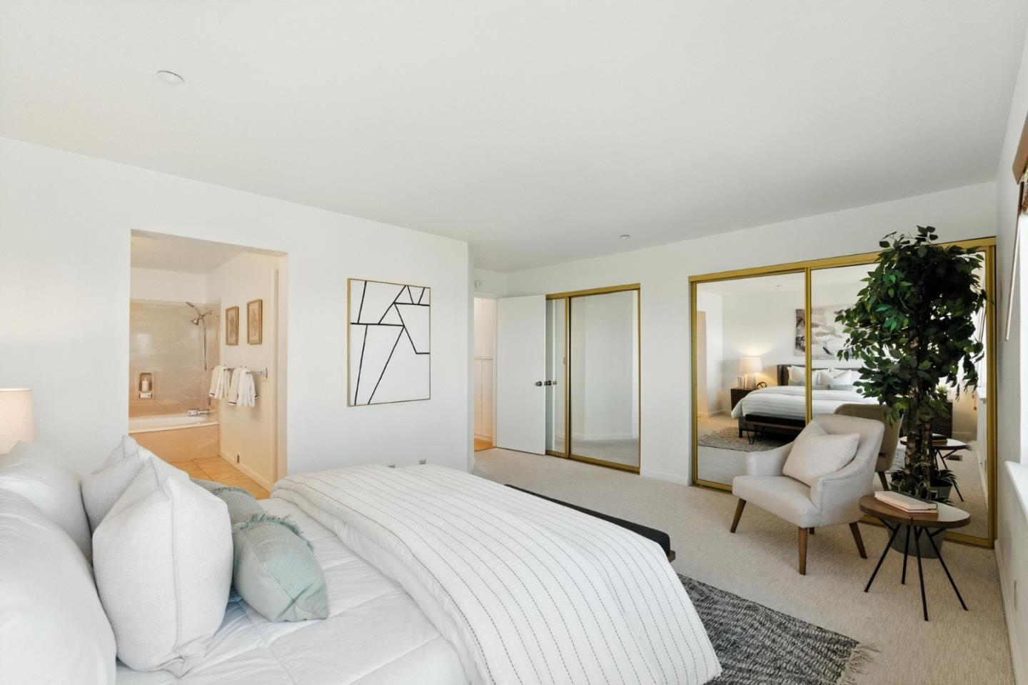 580 Pointe Pacific Drive 6