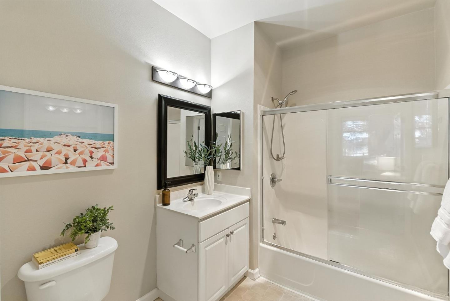 401 South Norfolk Street 315