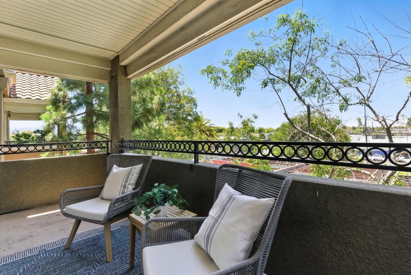 401 South Norfolk Street 315