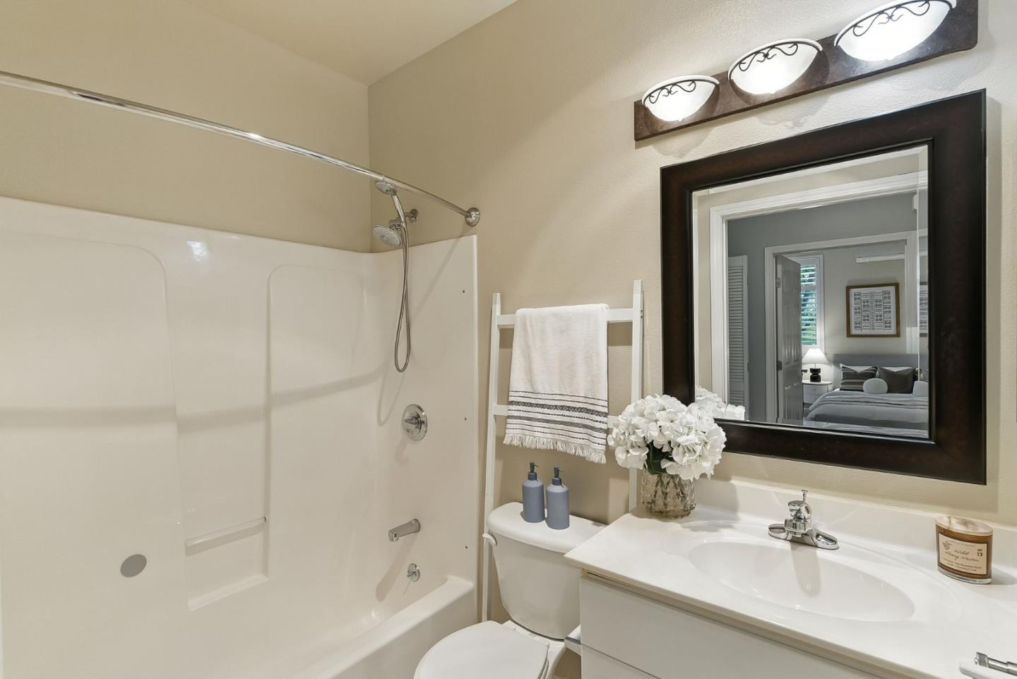 401 South Norfolk Street 315