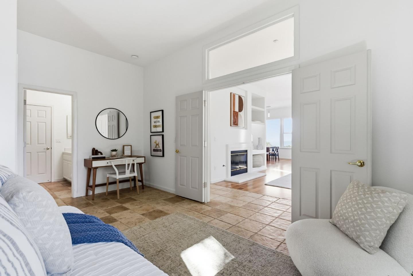 121 Cliff Swallow Court