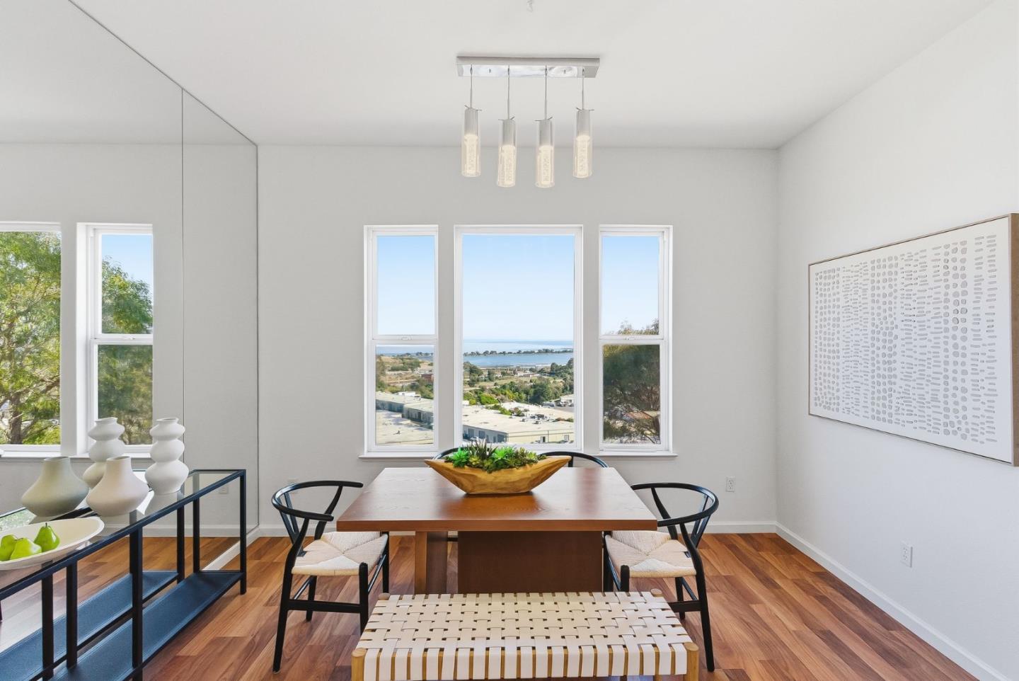 121 Cliff Swallow Court