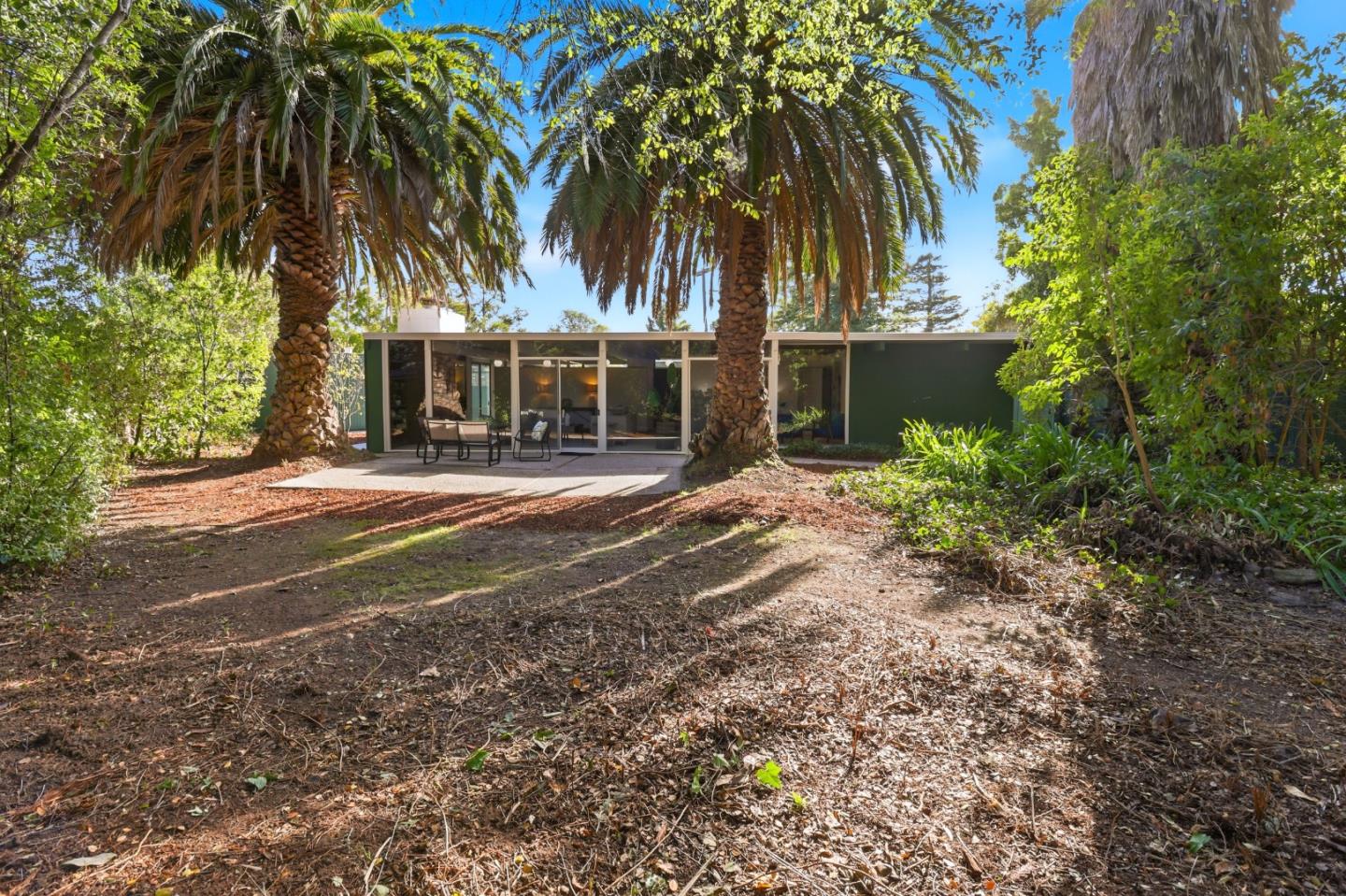 35 French Creek Place